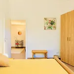 Apartment Spacious New 2 Bdr Walk-out