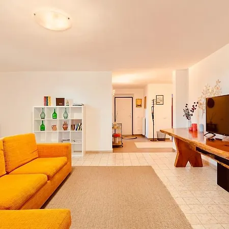 Spacious New 2 Bdr Walk-out